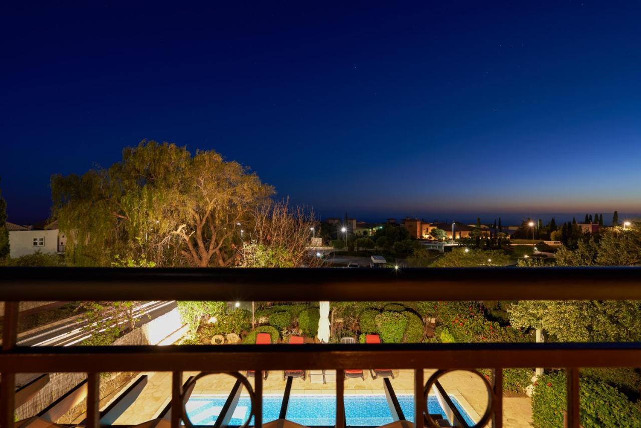 3 Bedroom Villa Madelini With Private Pool, Aphrodite Hills Resort Kouklia Exteriér fotografie