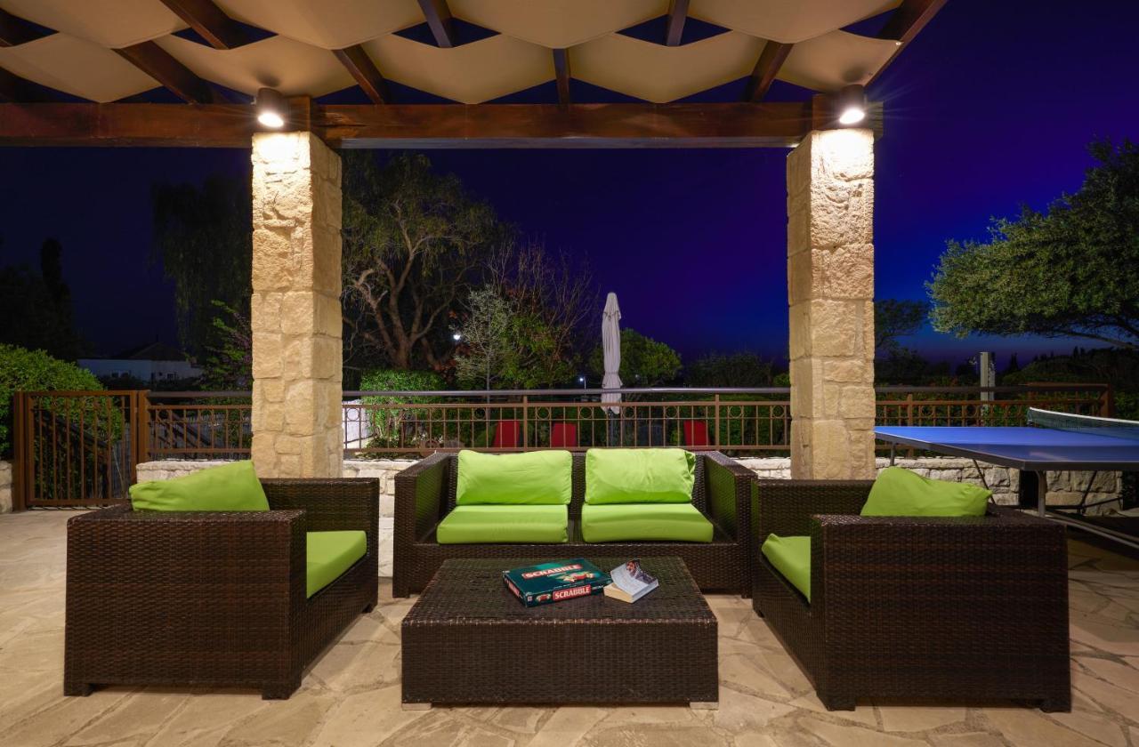 3 Bedroom Villa Madelini With Private Pool, Aphrodite Hills Resort Kouklia Exteriér fotografie