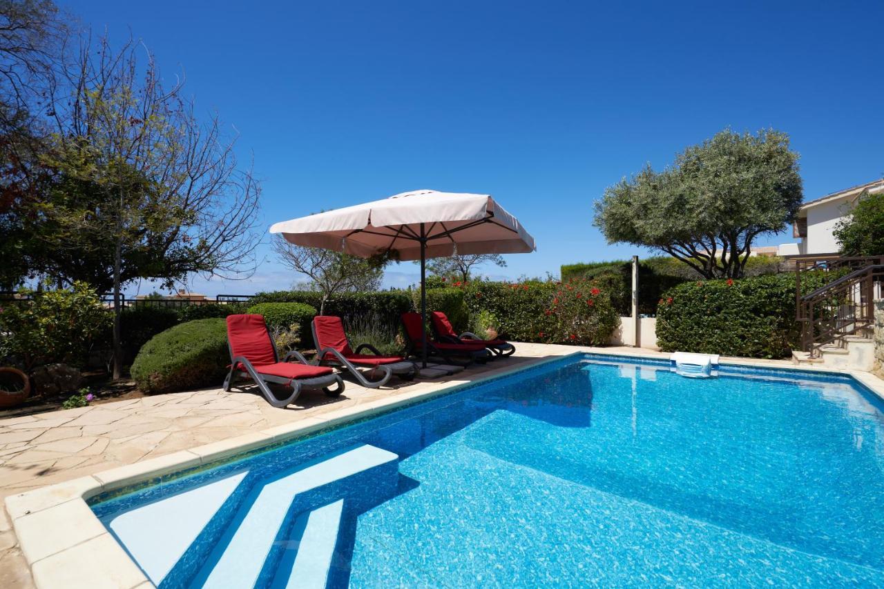 3 Bedroom Villa Madelini With Private Pool, Aphrodite Hills Resort Kouklia Exteriér fotografie