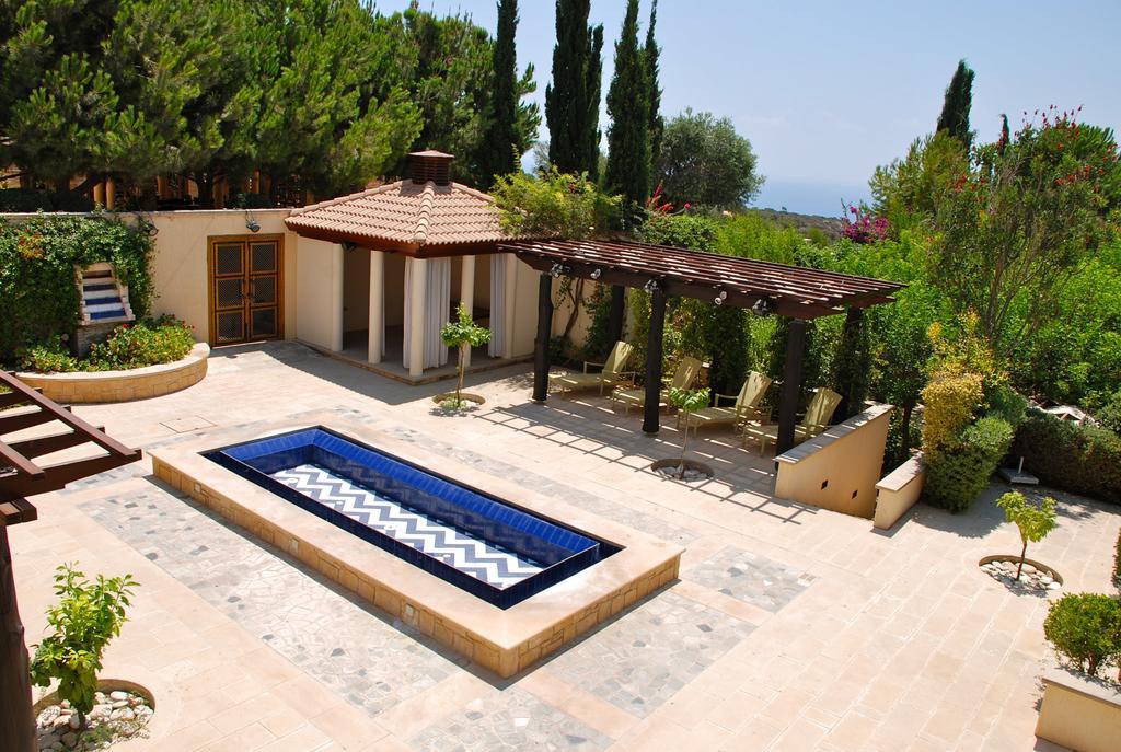3 Bedroom Villa Madelini With Private Pool, Aphrodite Hills Resort Kouklia Exteriér fotografie